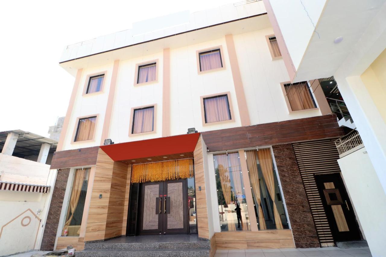 Oyo 23235 Hotel Roopmahal & Restaurant Amritsar Luaran gambar